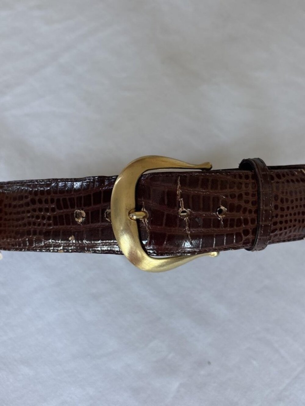 Vintage 80s Gillian Wide Croc Leather Waist Cinch Belt Sculptural Gold Buckle S